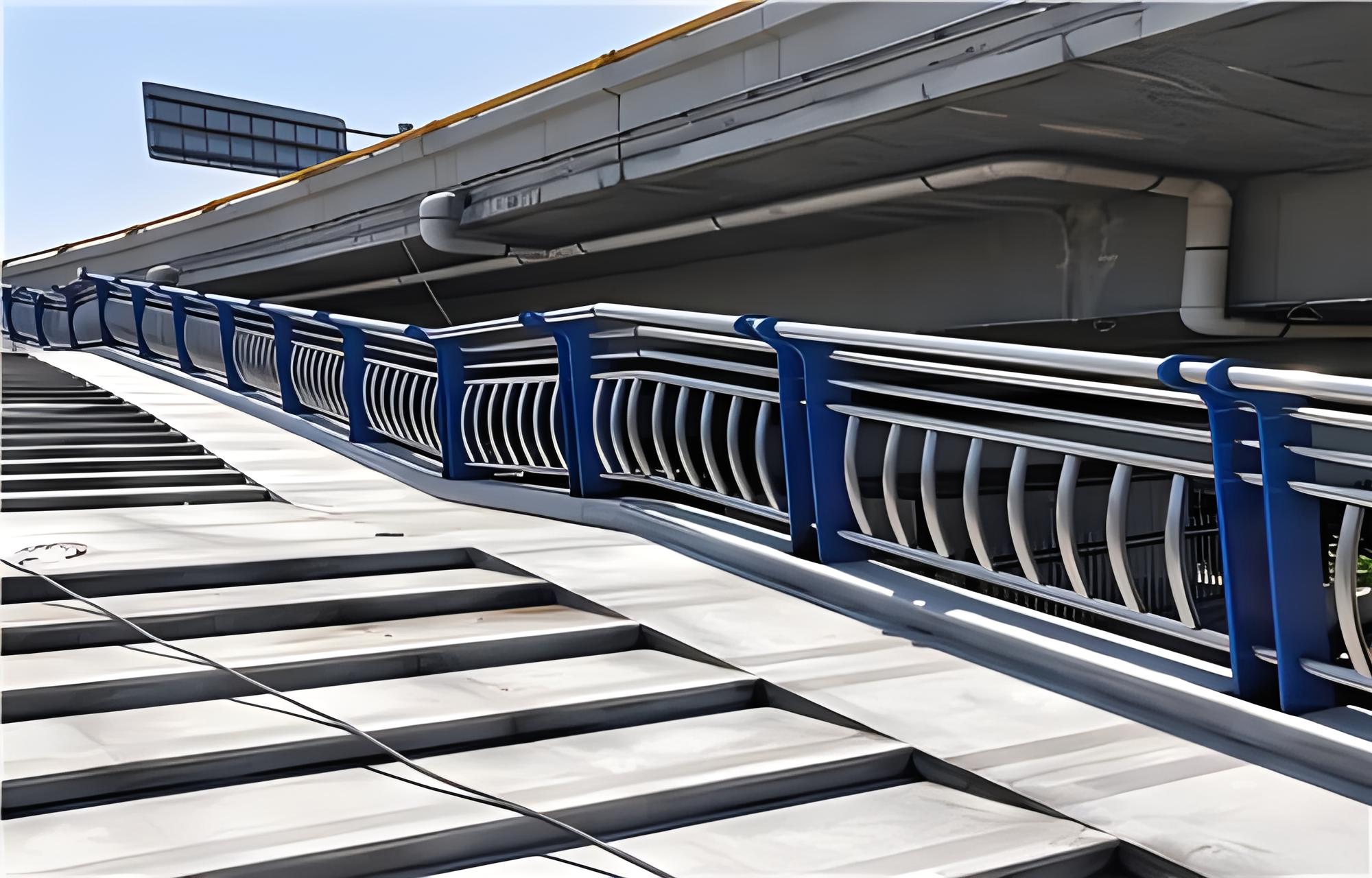 西安不锈钢桥梁护栏维护方案：确保安全，延长使用寿命
